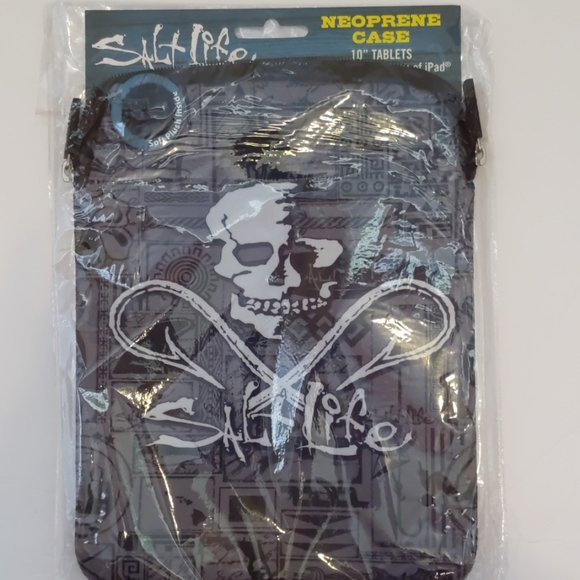 NWT Salt Life Neoprene 10" Case for Tablets/iPads w/Skull & Hooks - Picture 3 of 7